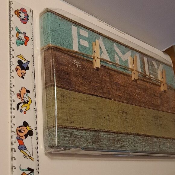 RUSTIC Look "FAMILY" 14x8 clothes pin photo collage display Vintage Look GIFTS - Picture 3 of 7